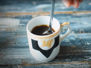 How to Make Café Con Leche - Step 1 Prepare the Espresso