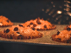 How to Make Cinnamon Coffee Cake Muffins - Step Bake the Muffins